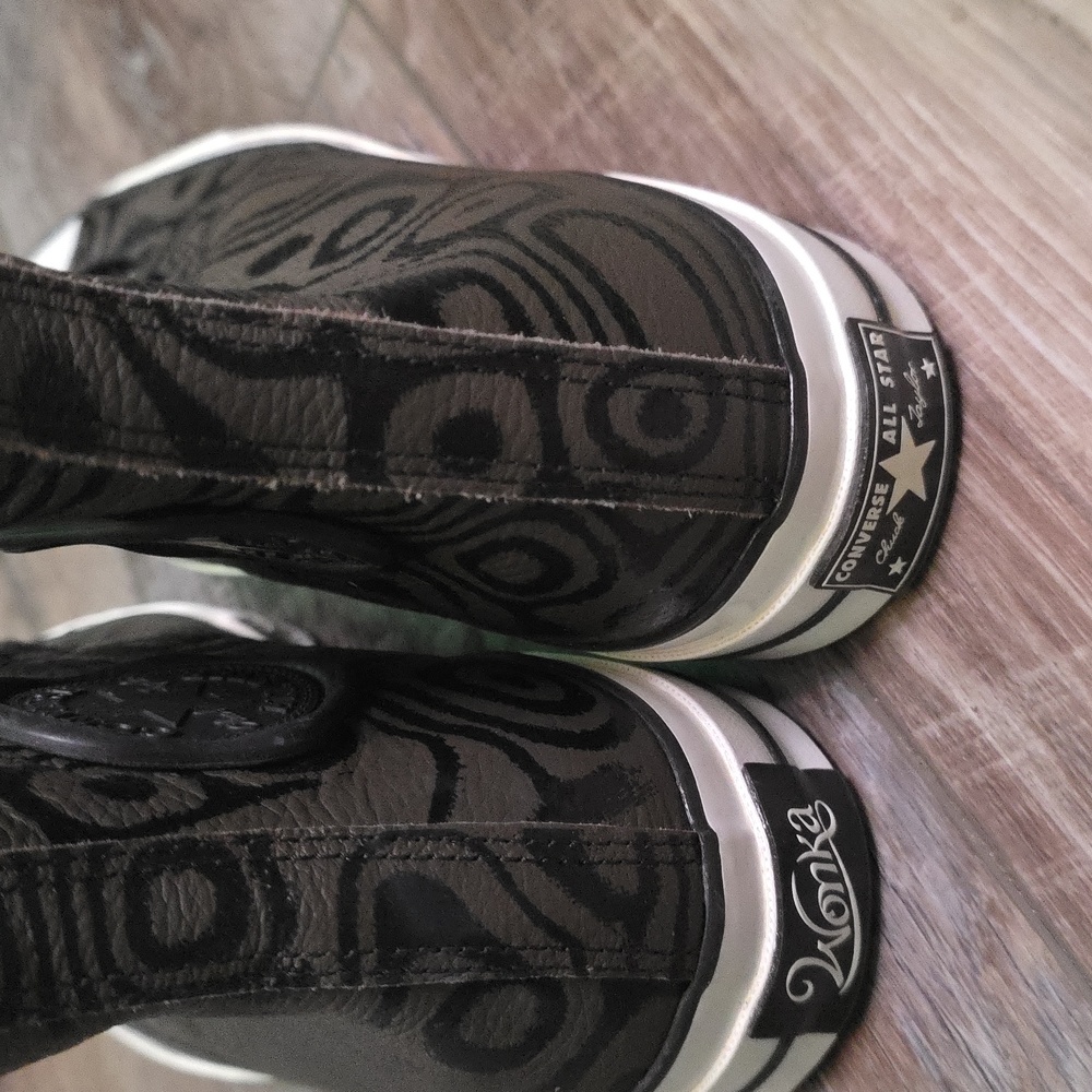 New Chuck Taylor All Star Converse "Chocolate Swirls" Hi-Top Shoes, Willy Wonka - Picture 6 of 12